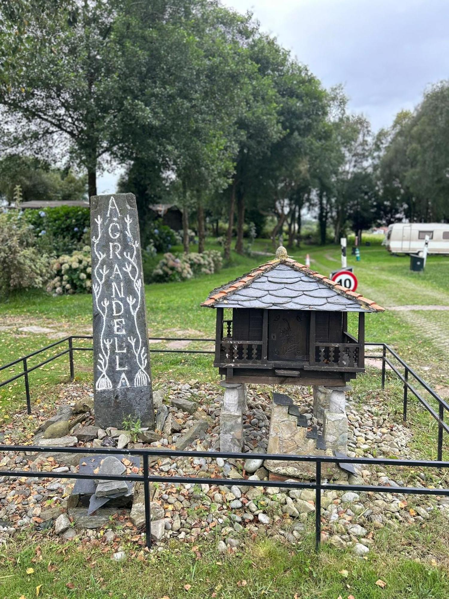 Camping A Grandella El Franco Esterno foto