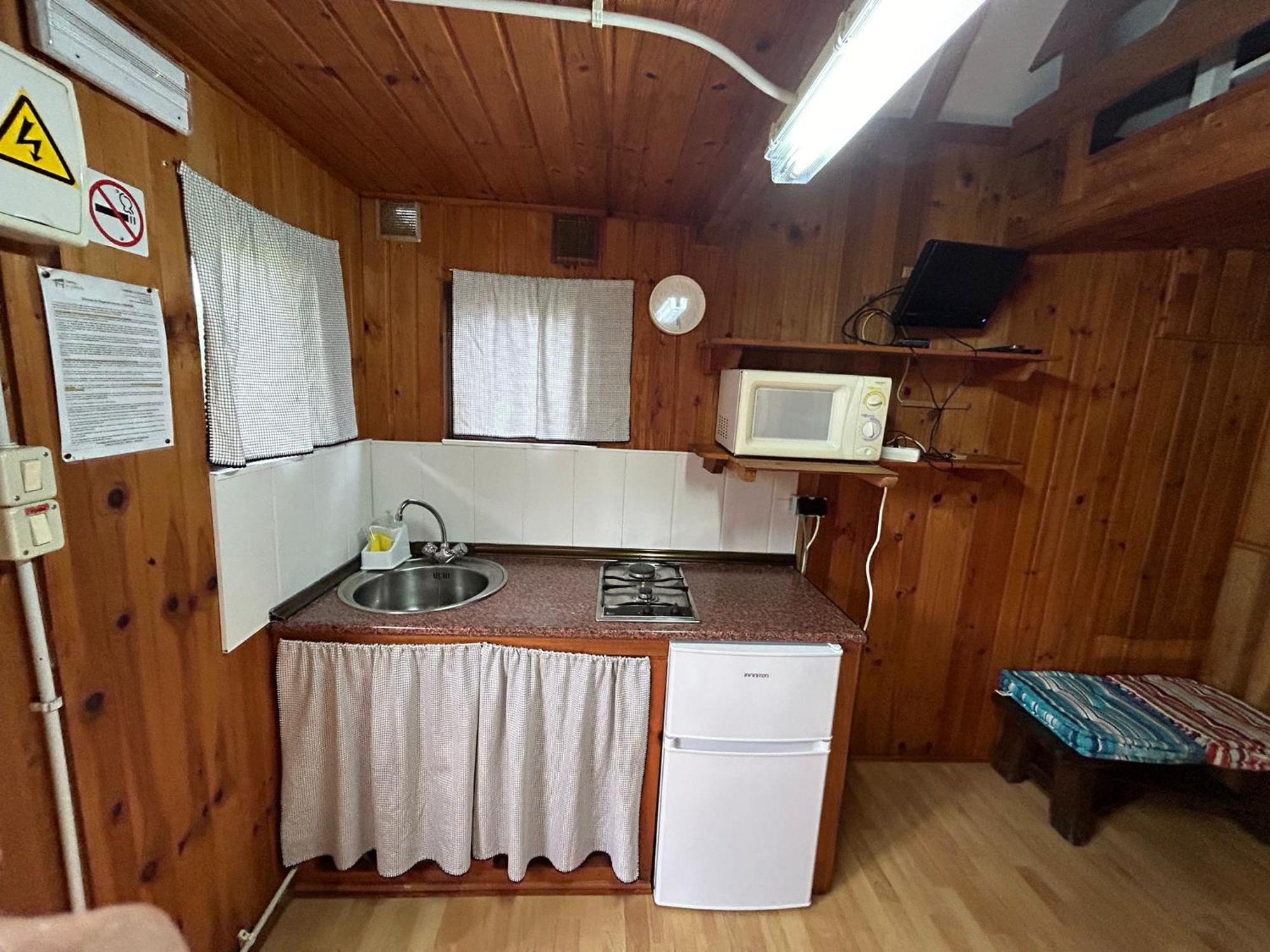 Camping A Grandella El Franco Esterno foto