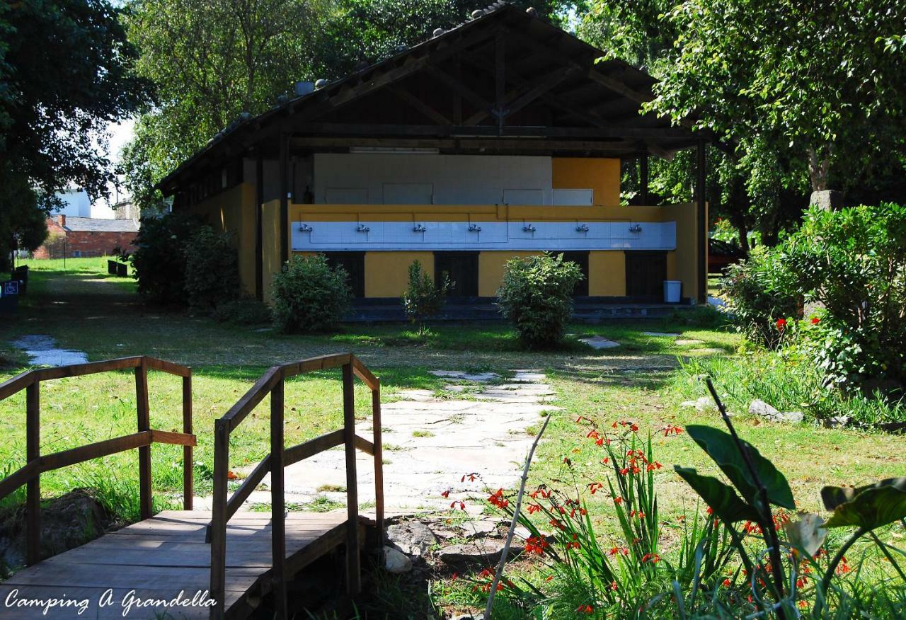 Camping A Grandella El Franco Esterno foto